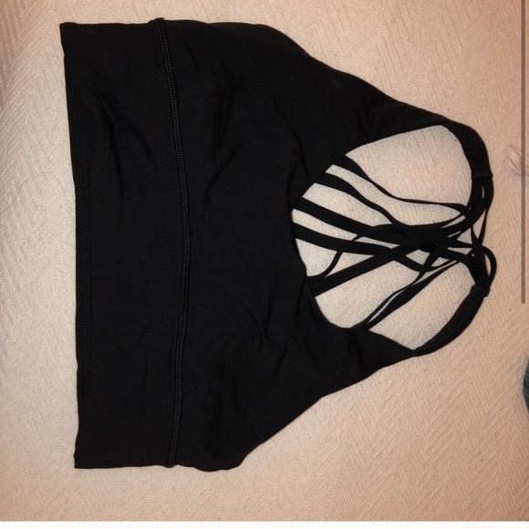 Lululemon free to be moved bra - Picture 3 of 4